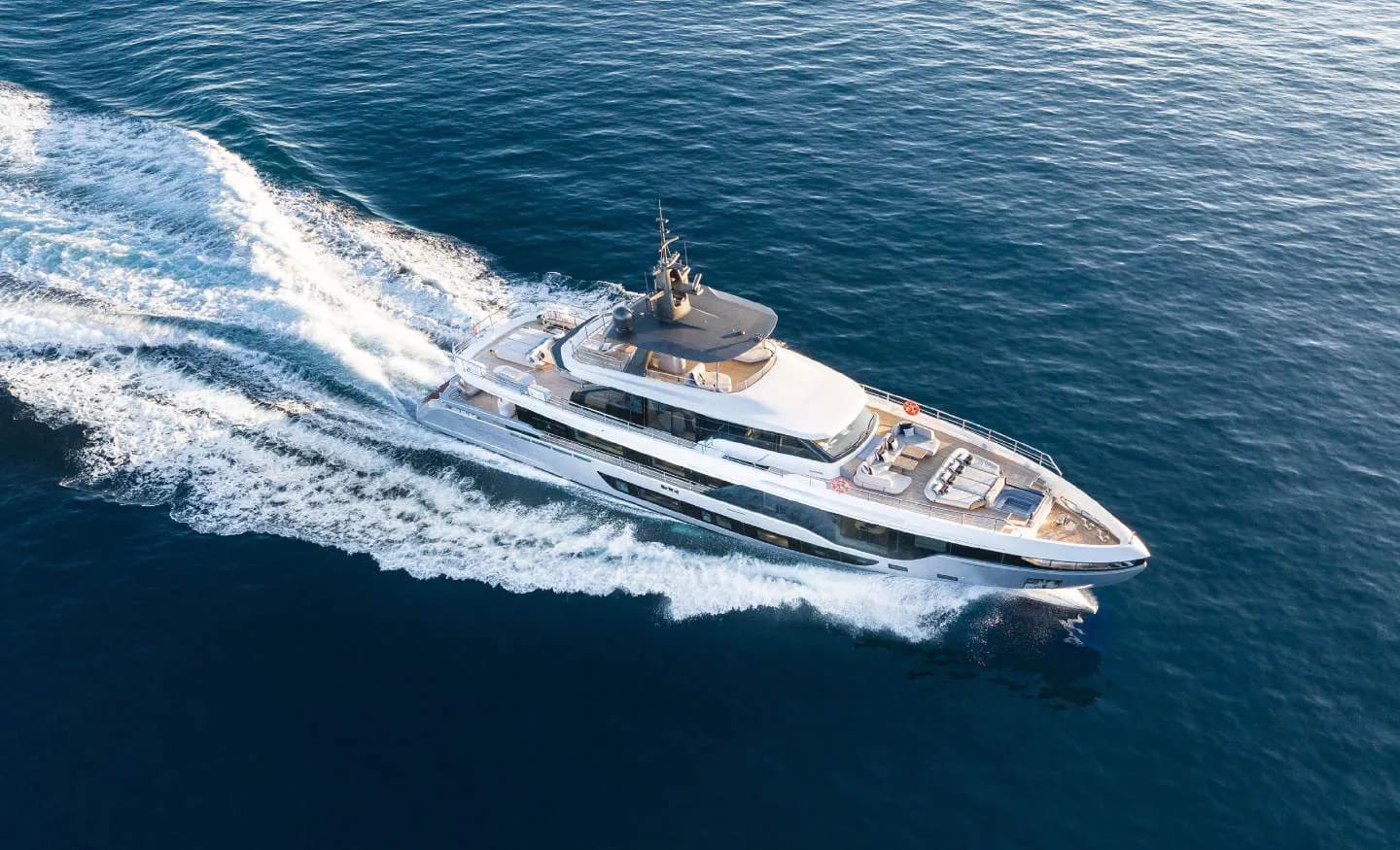 Azimut Océan One, Departs Saint-Jean-Cap-Ferrat